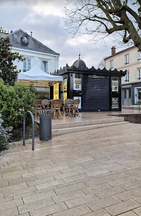 Le kiosque de face